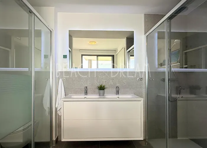 & Dream - Privilege Apartment