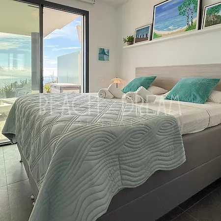 & Dream - Privilege * Fuengirola